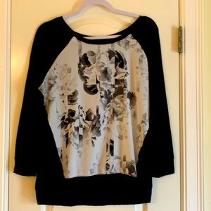 Banana Republic top black with floral front